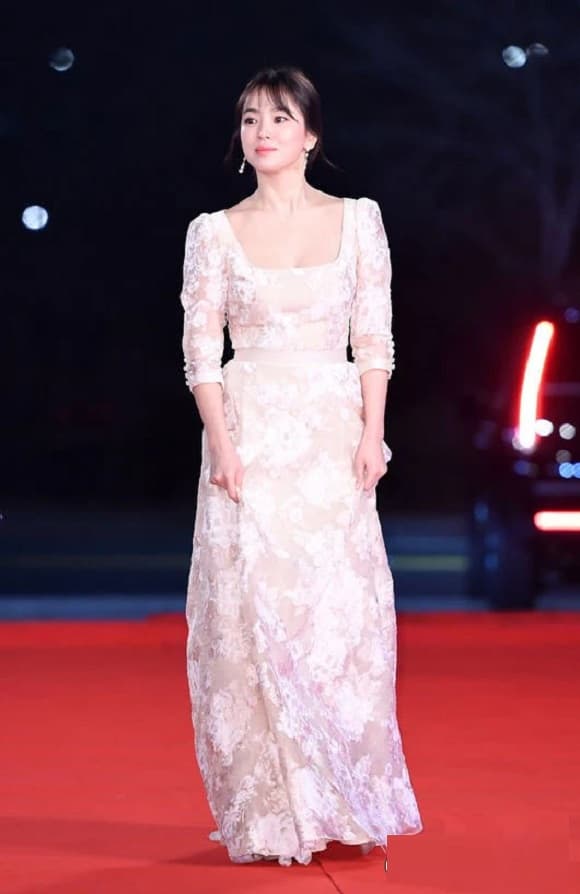 kim hee sun song hye kyo, thời trang sao, sao hàn