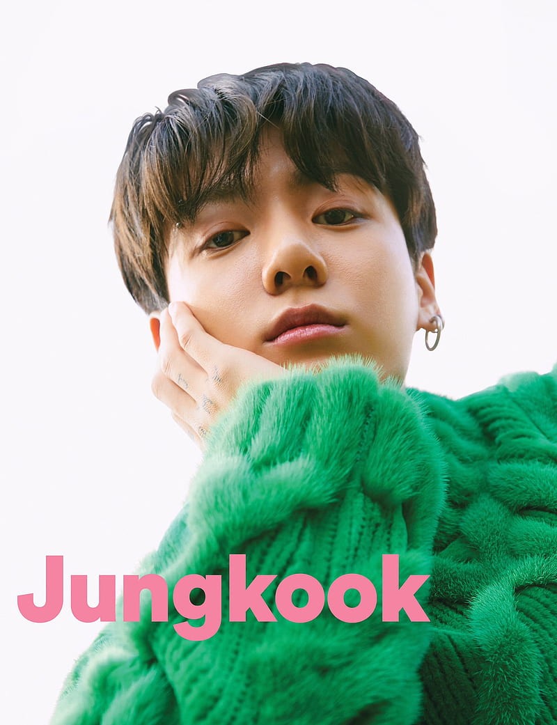 Jungkook biến hóa linh hoạt khi chụp họa báo. Ảnh: Naver