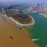 Mưa lớn gây lũ lụt trên 22 con sông ở phía nam Trung Quốc