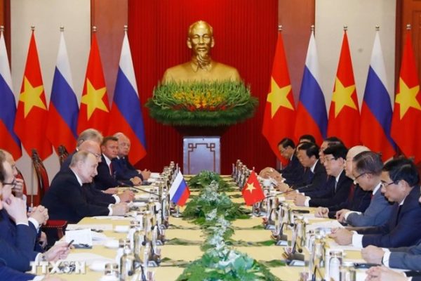 Chuyến thăm của Tổng thống Nga Putin là thành tựu mới nhất của ngoại giao cây tre Việt Nam