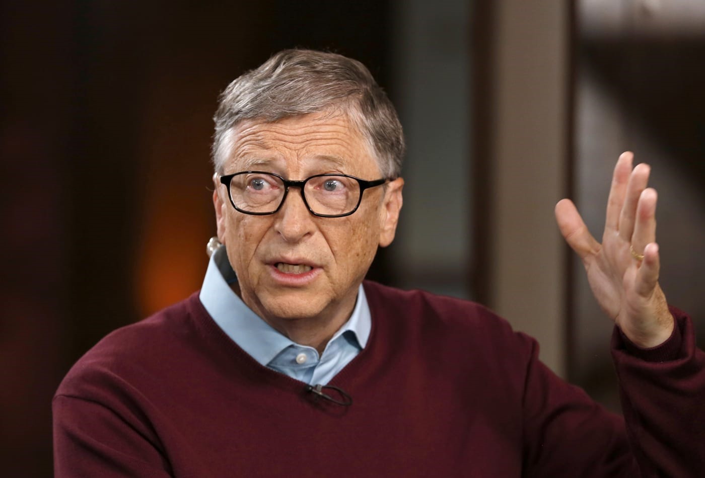 Đồng sáng lập Microsoft Bill Gates hiện vẫn đang trụ ở vị trí số 2. Sau khi rời khỏi vị trí điều hành của Microsoft, Bill Gates cùng vợ - bà Melinda Gates - tập trung điều hành quỹ từ thiện tư nhân lớn nhất thế giới Bill and Melinda Gates Foundation. Ảnh: Đồng sáng lập Microsoft Bill Gates hiện vẫn đang trụ ở vị trí số 2. Sau khi rời khỏi vị trí điều hành của Microsoft, Bill Gates cùng vợ - bà Melinda Gates - tập trung điều hành quỹ từ thiện tư nhân lớn nhất thế giới Bill and Melinda Gates Foundation. Ảnh: CNBC